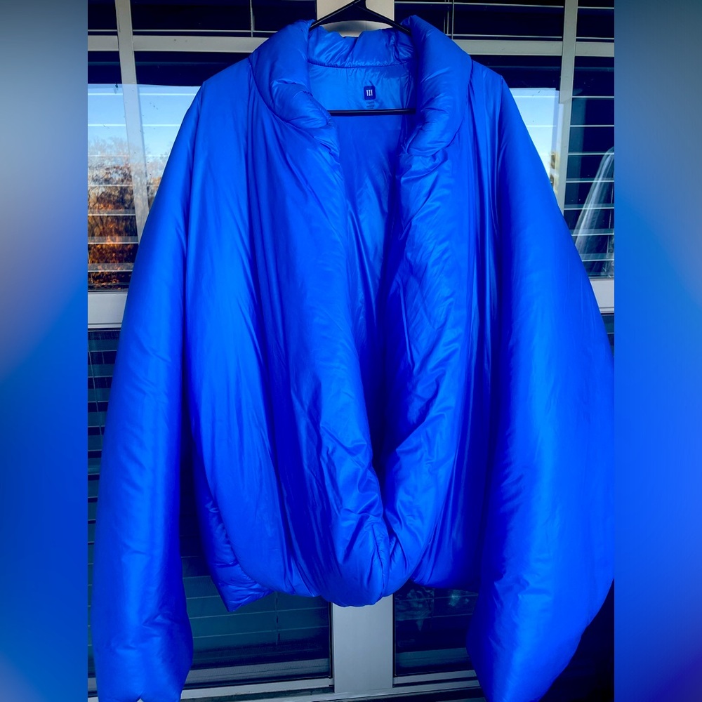 Yeezy jacket size XL